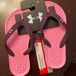 Girls under Armour flip-flops size 13 Atlantic Dune II